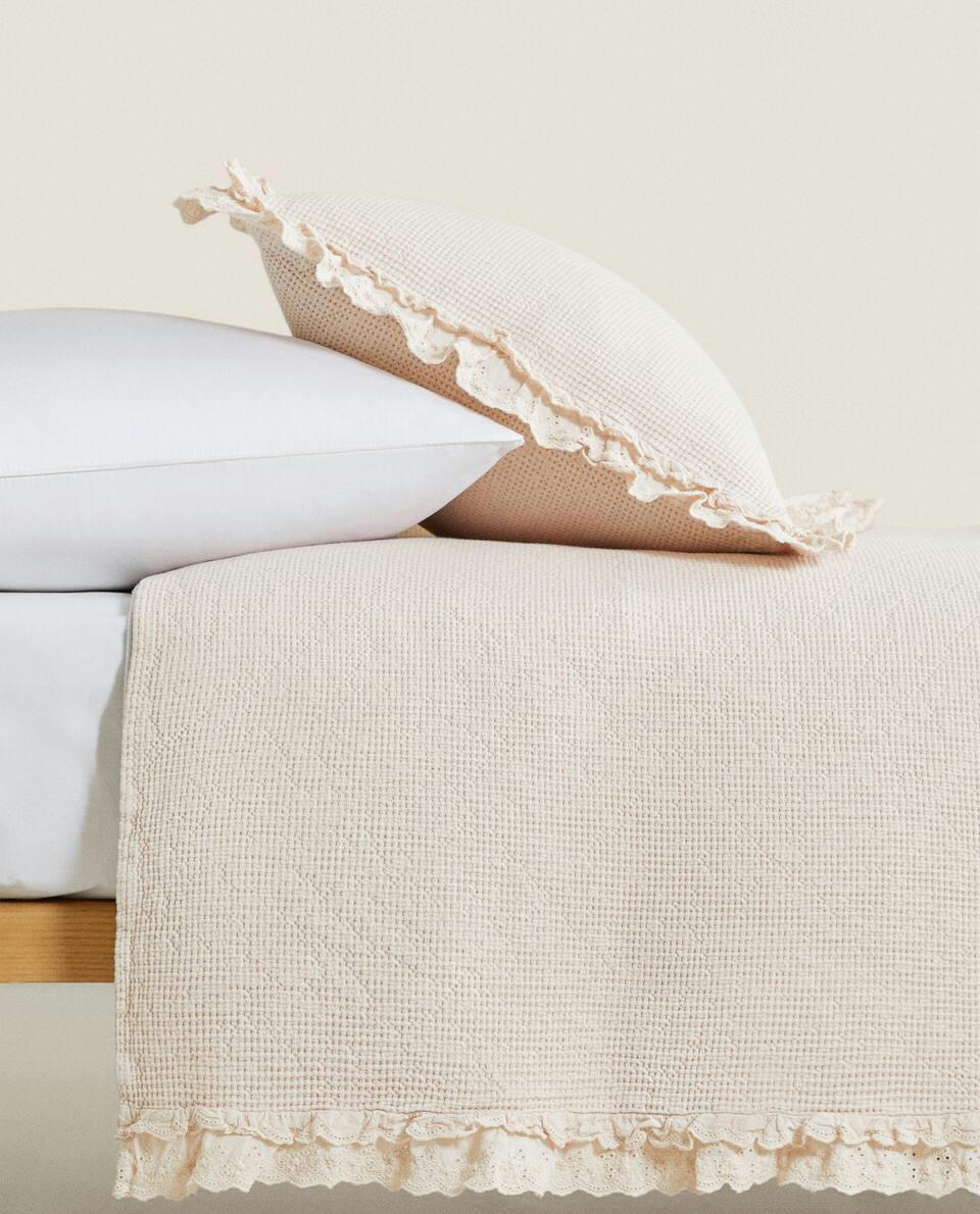 JACQUARD COTTON BEDSPREAD