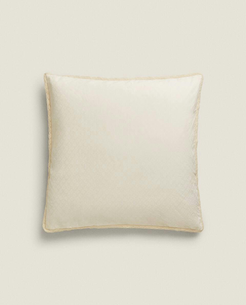 CHILDREN’S FLORAL PILLOWCASE WITH LACE TRIM