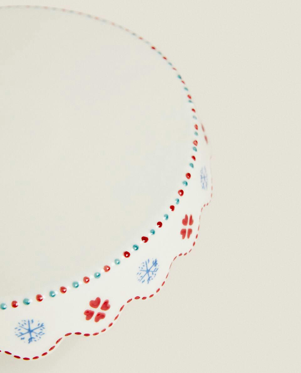 CHILDREN’S CHRISTMAS STONEWARE CAKE DISH