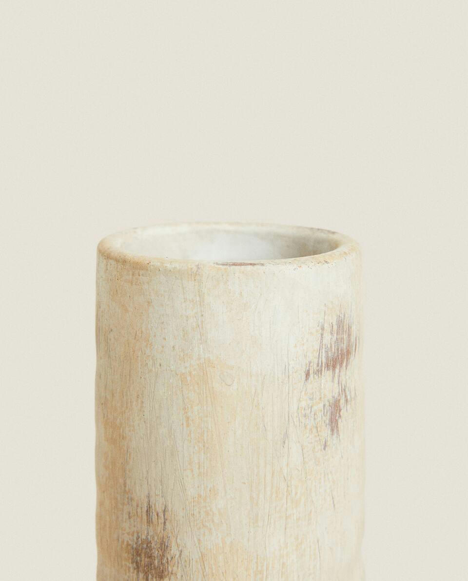 THIN STONEWARE VASE