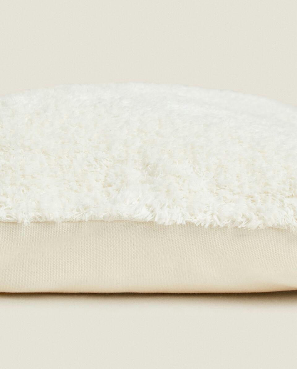 TASSEL CUSHION COVER