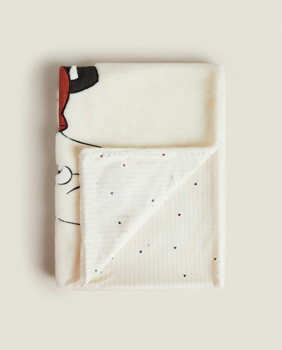 FUZZY MICKEY ? DISNEY BLANKET