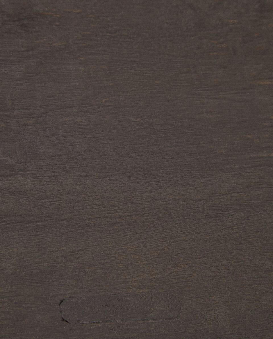 IRREGULAR TEXTURED LOW STOOL