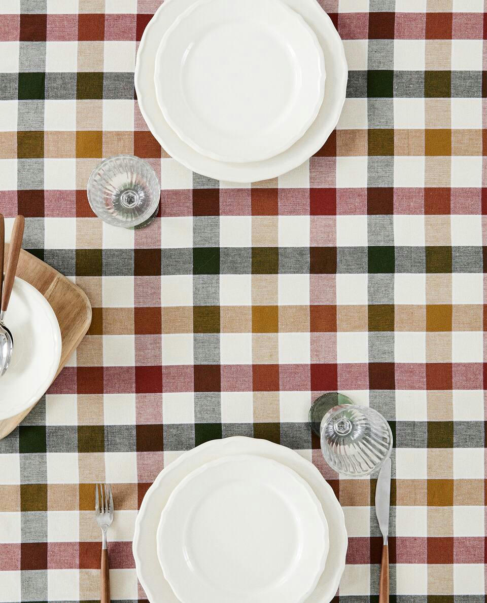 DYED THREAD CHECK TABLECLOTH