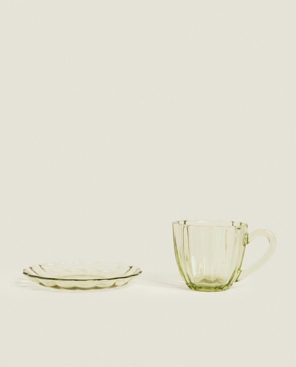 RAISED DESIGN GLASSWARE SET