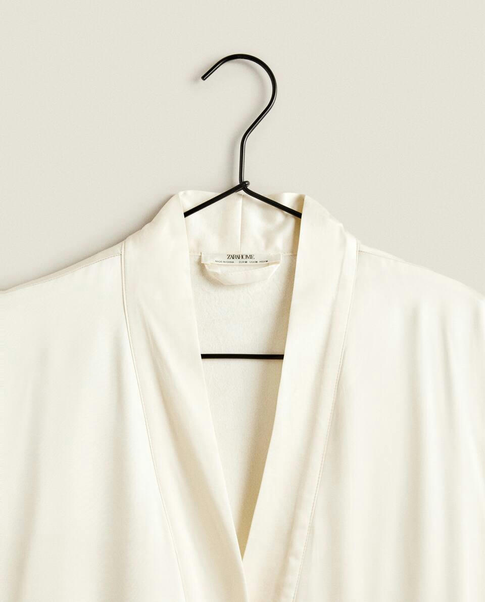 PLAIN SATEEN DRESSING GOWN