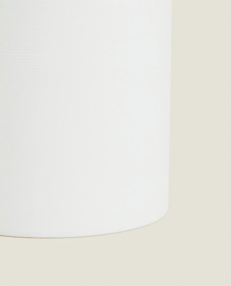 PLAIN CERAMIC BATHROOM SET