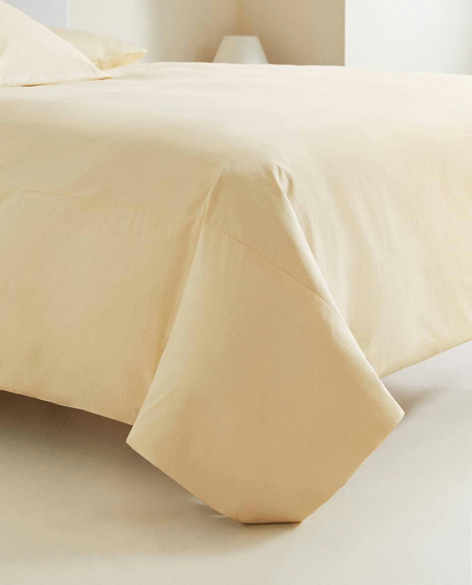 PLAIN-COLOURED DUVET COVER
