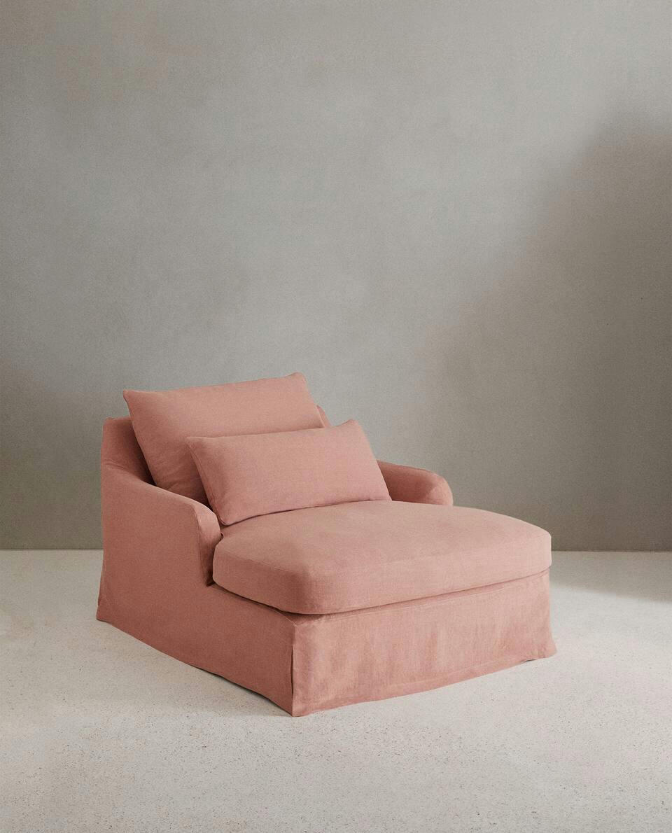 LOVESEAT 01