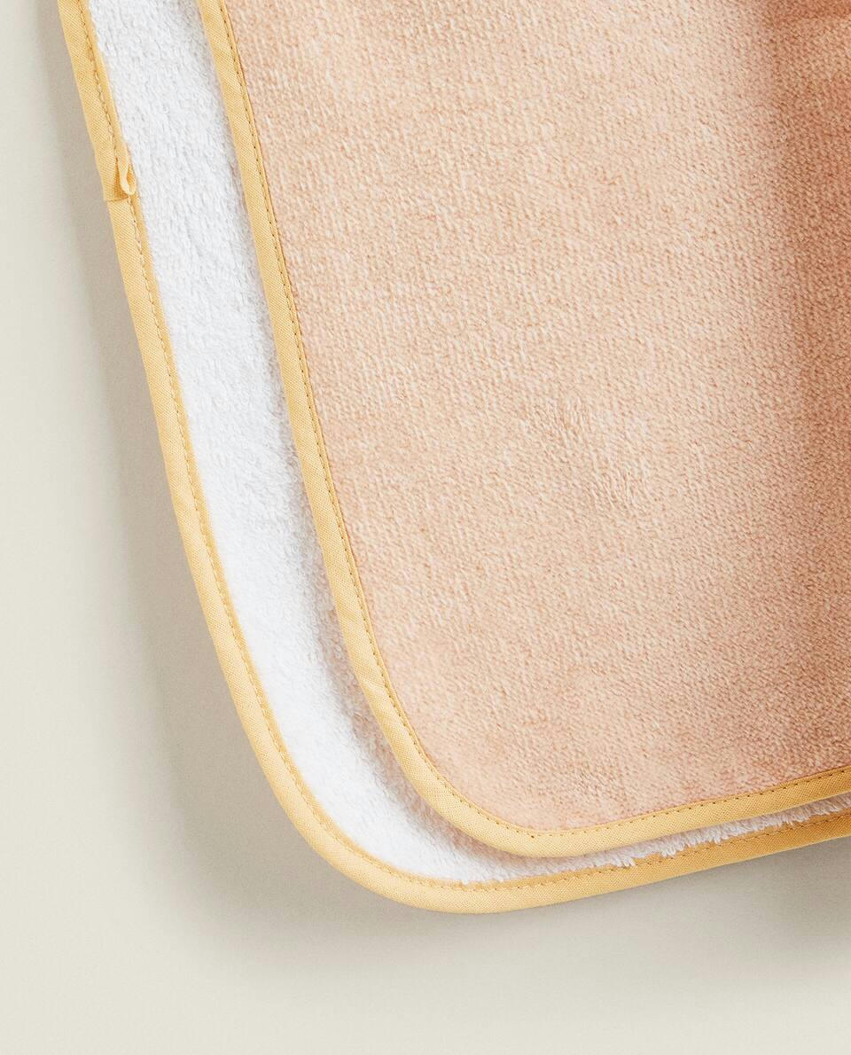 MINNIE MOUSE ? DISNEY PONCHO