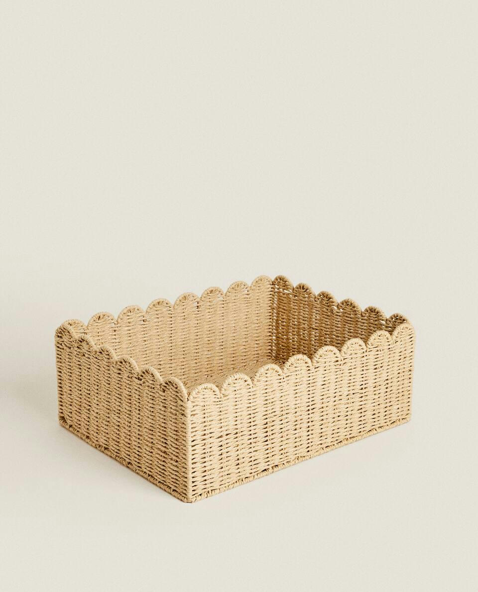 LARGE SCALLOPED BASKET