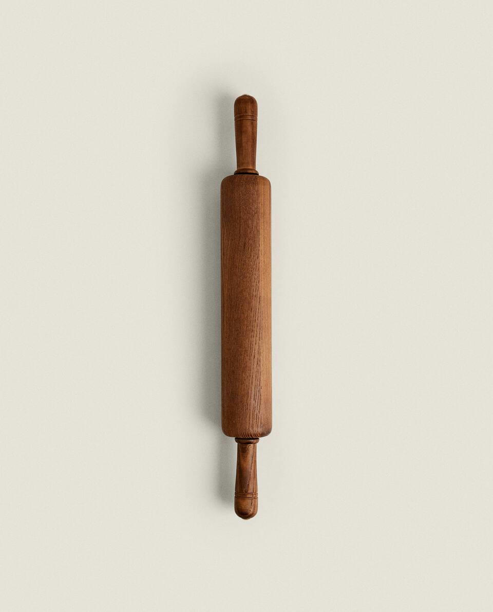 WOODEN ROLLING PIN