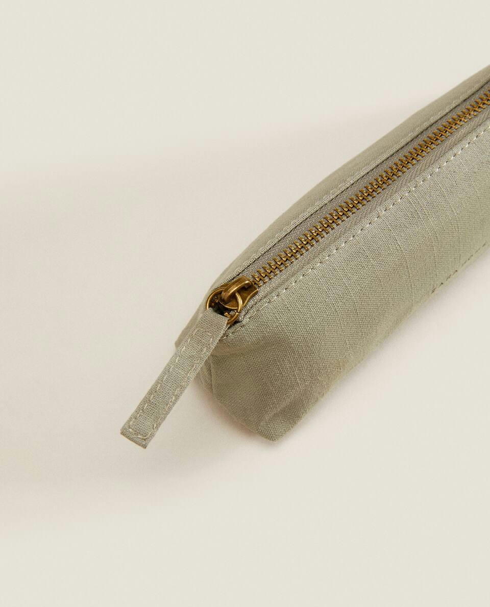 SMALL COTTON TOILETRY BAG