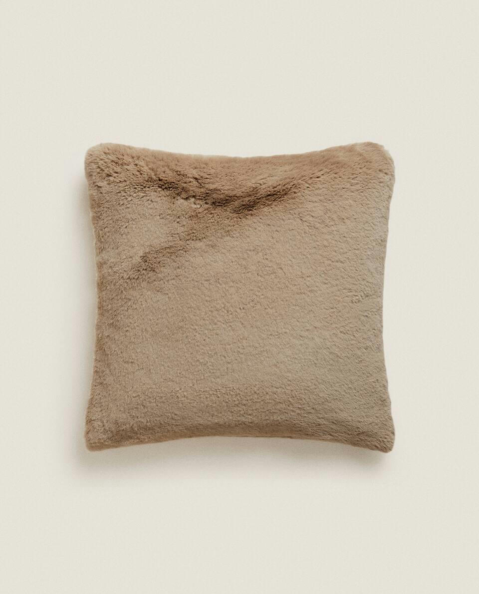 FUR CUSHION COVER