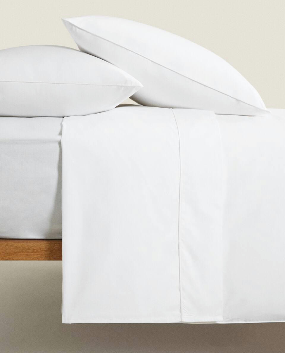 DUVET COVER WITH COLOURED PIPING DETAIL