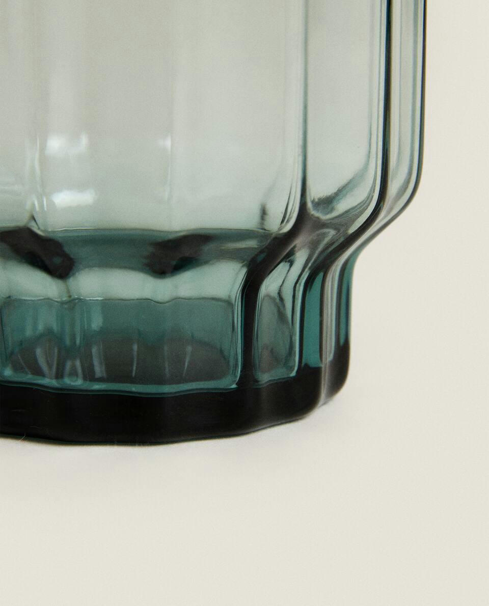 RAISED DESIGN TUMBLER