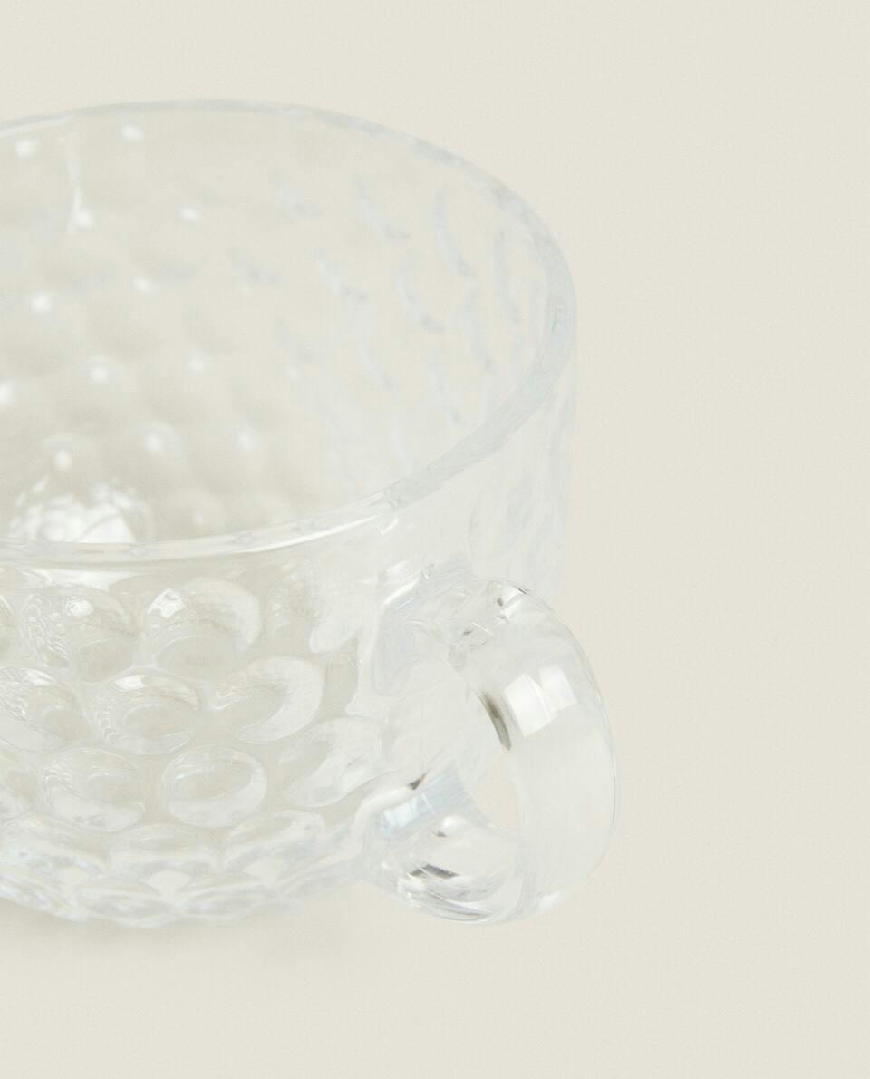 COFFEE MUG WITH RAISED DESIGN