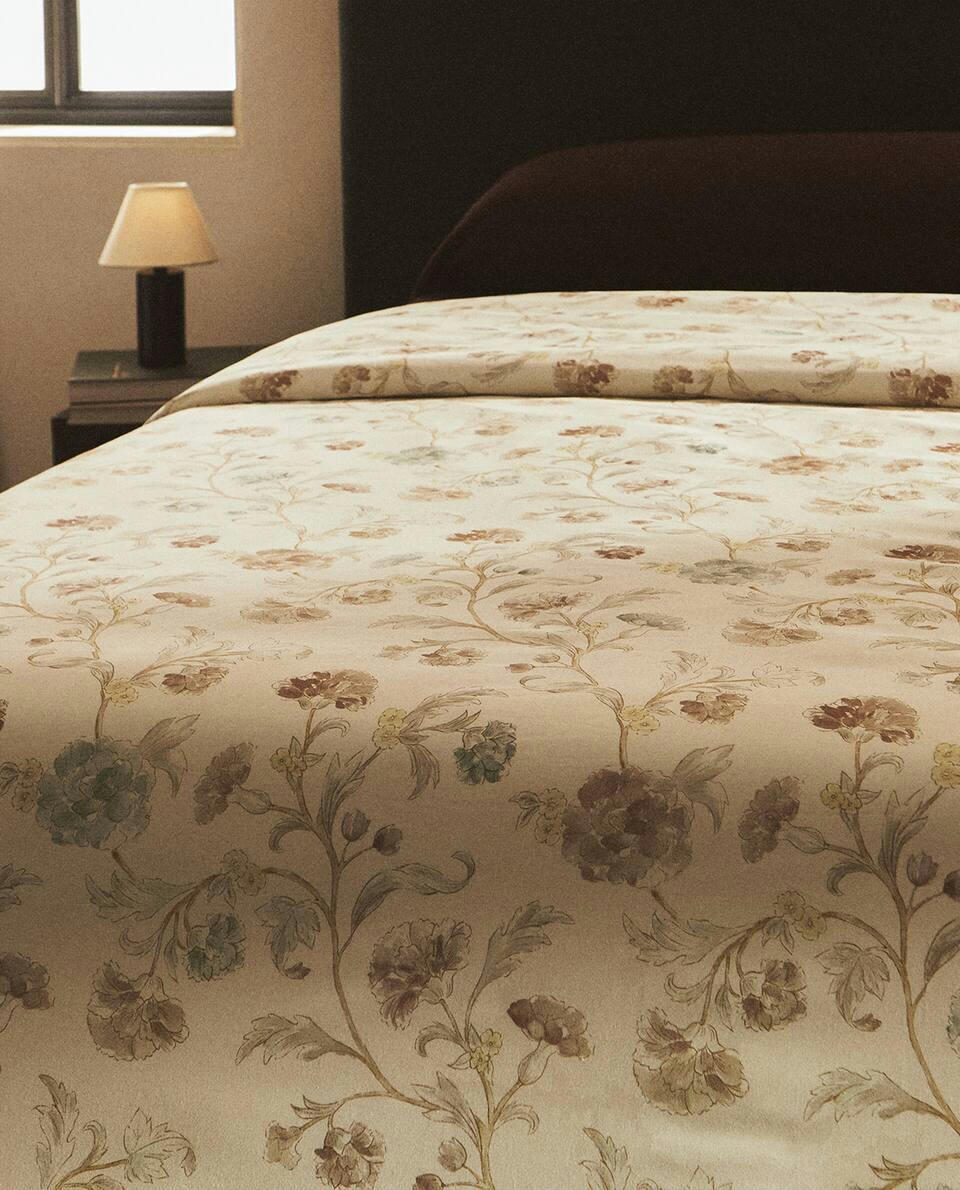 FLORAL PRINT DUVET COVER