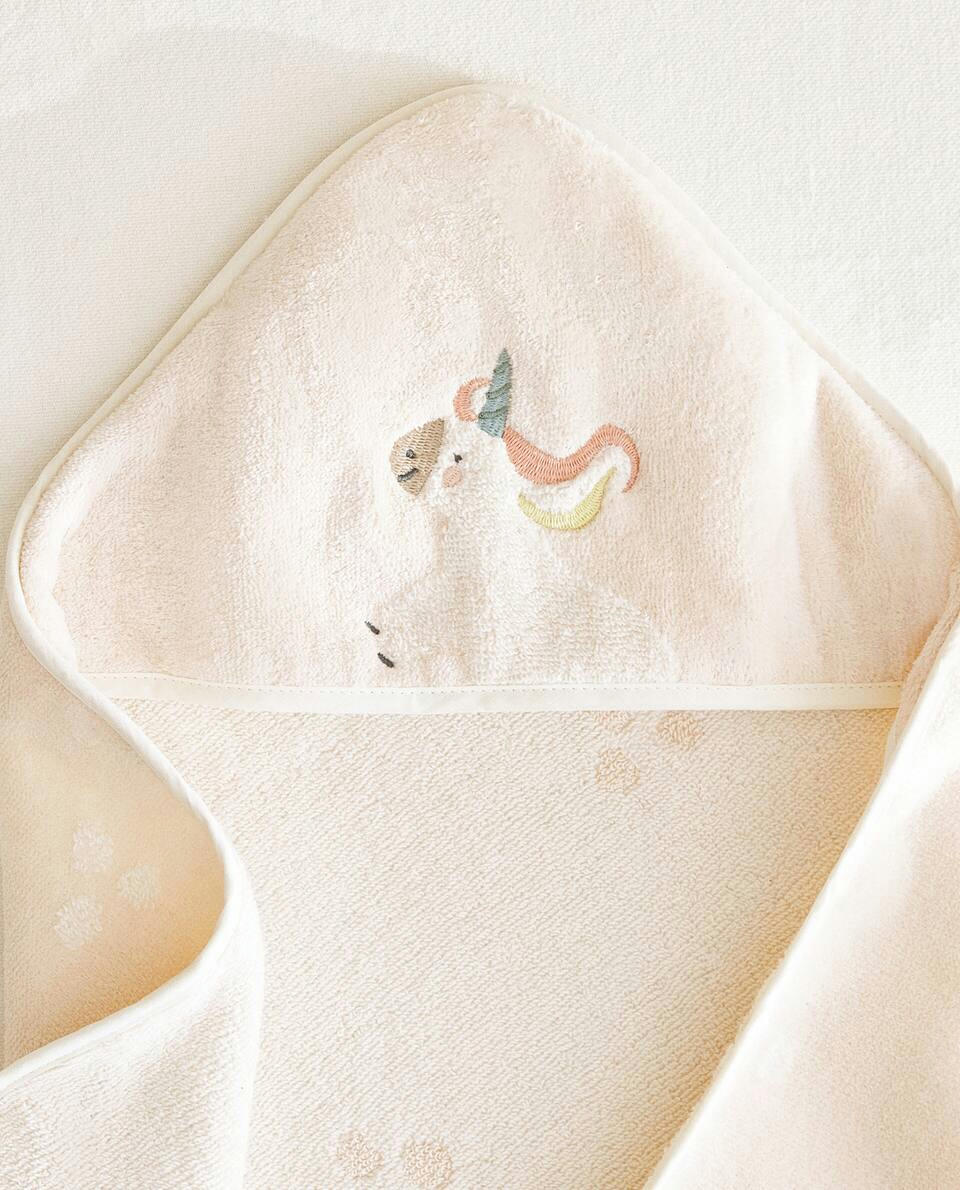UNICORN BATH CAPE