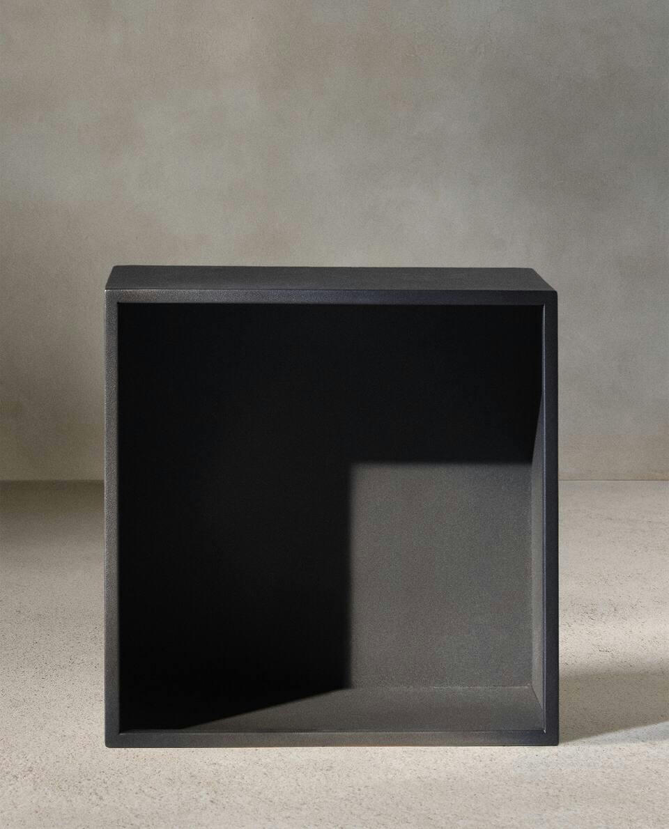 FURNITURE | ACCESSORIES 01