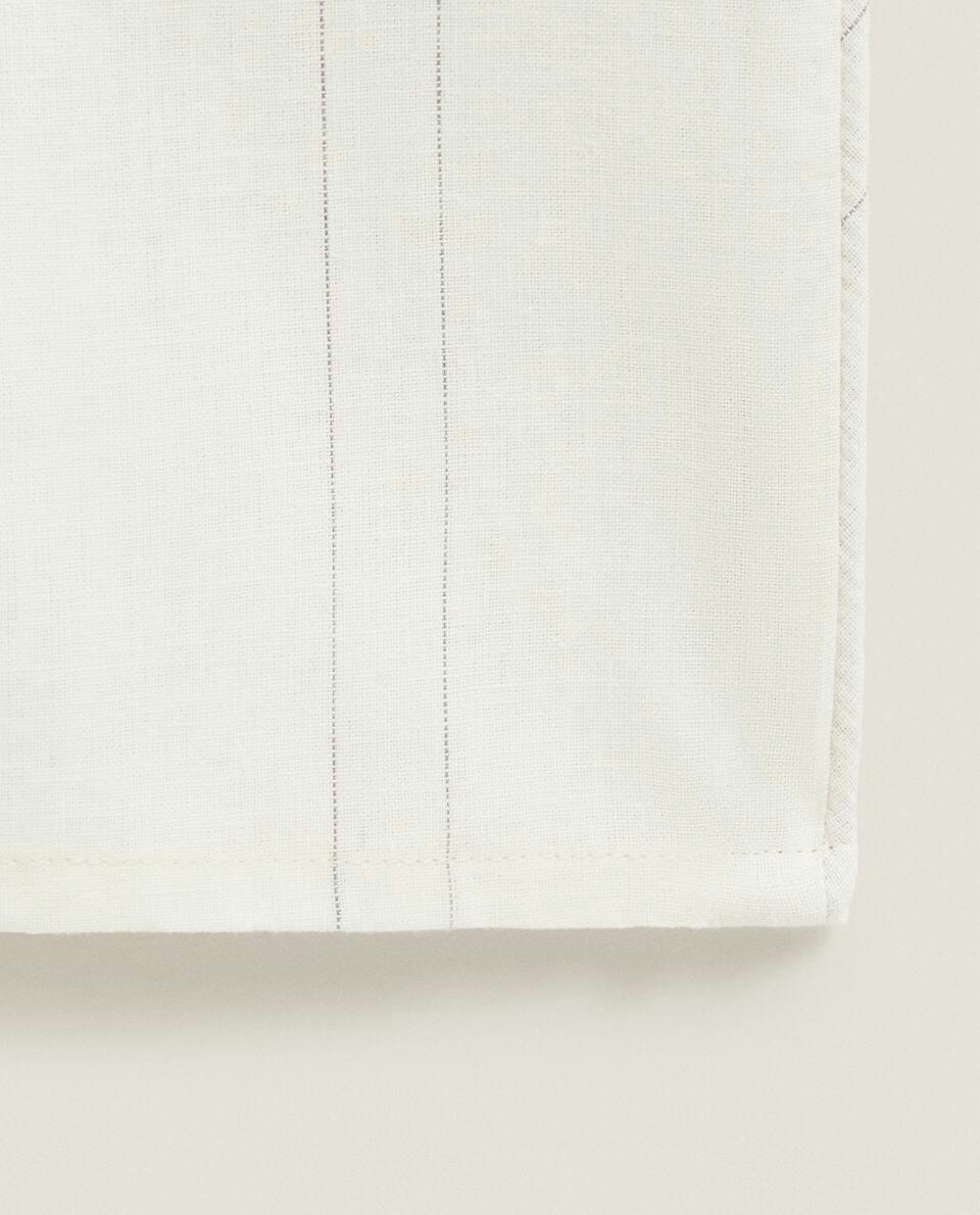 LARGE CLOTHING PROTECTIVE COVERS (PACK OF 2)