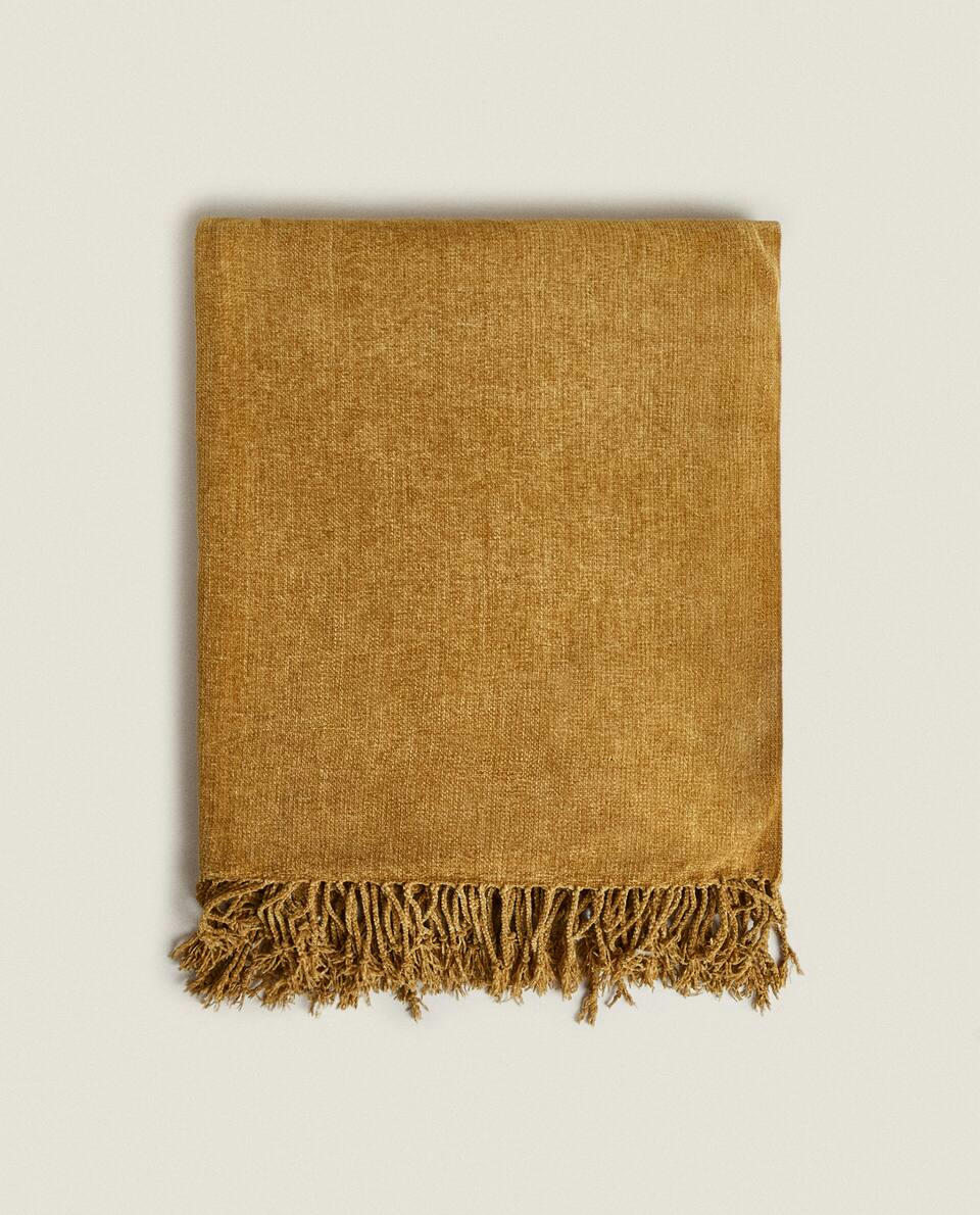 CHENILLE BLANKET