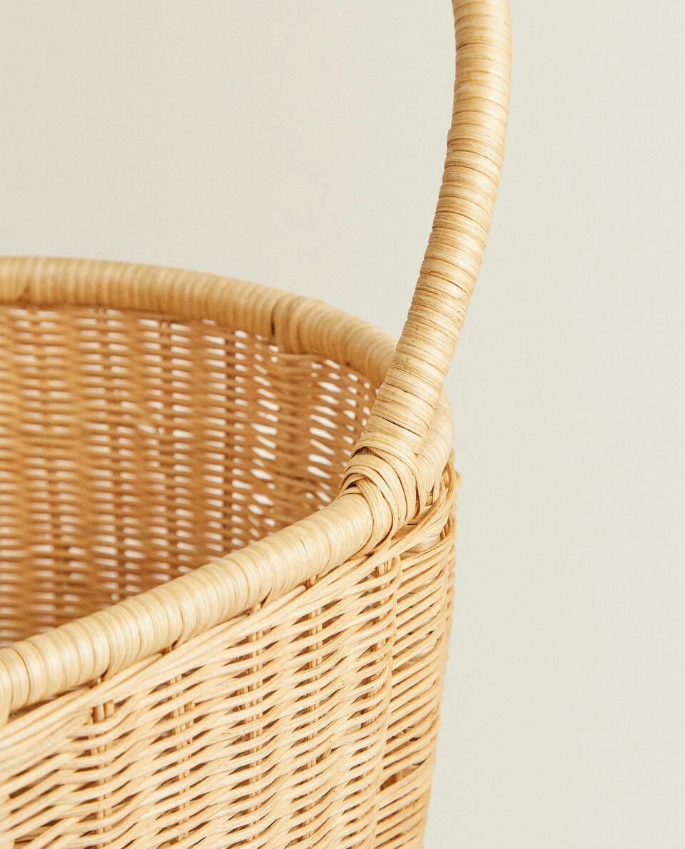 RATTAN TROLLEY WITH WHEELS