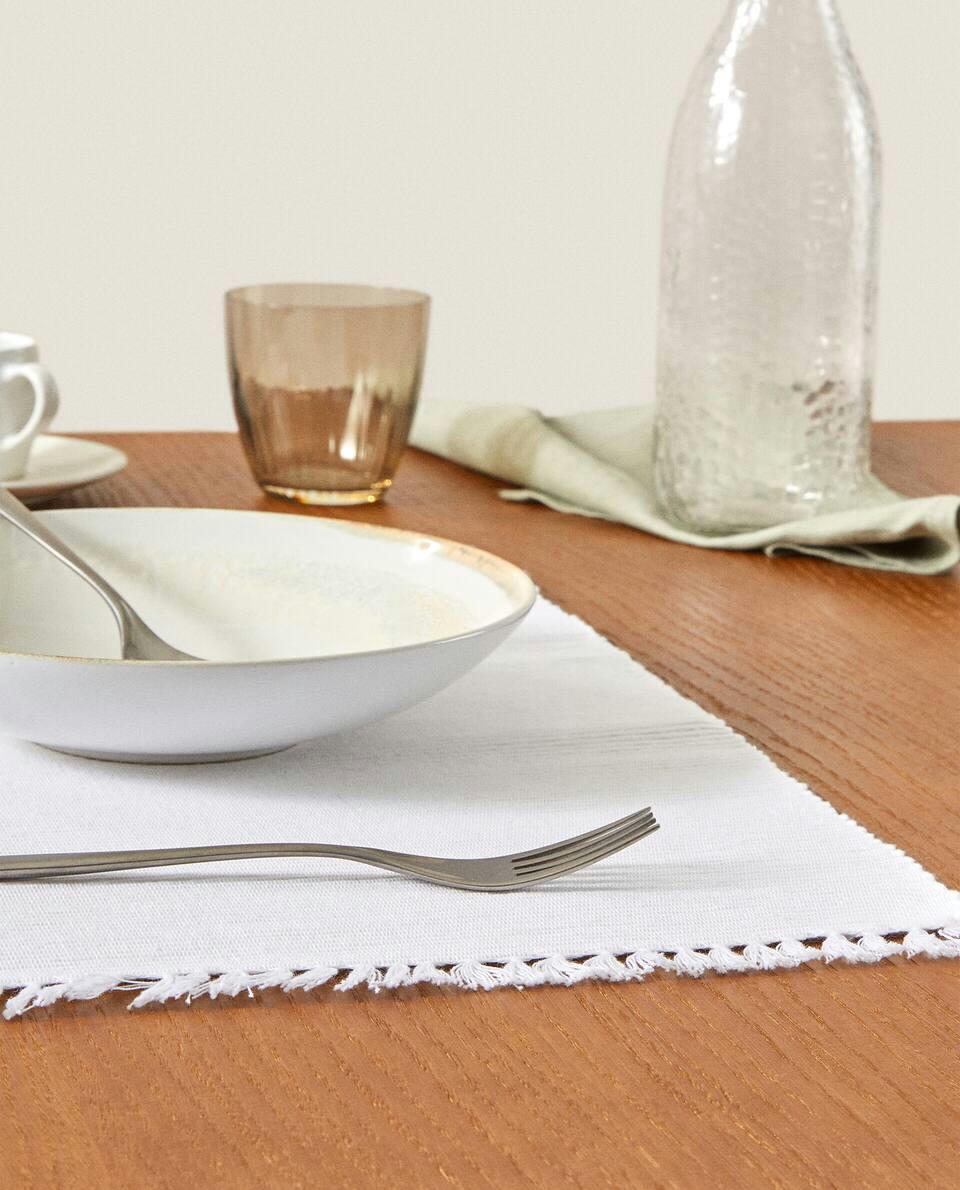 FRINGED PLACEMAT (PACK OF 2)