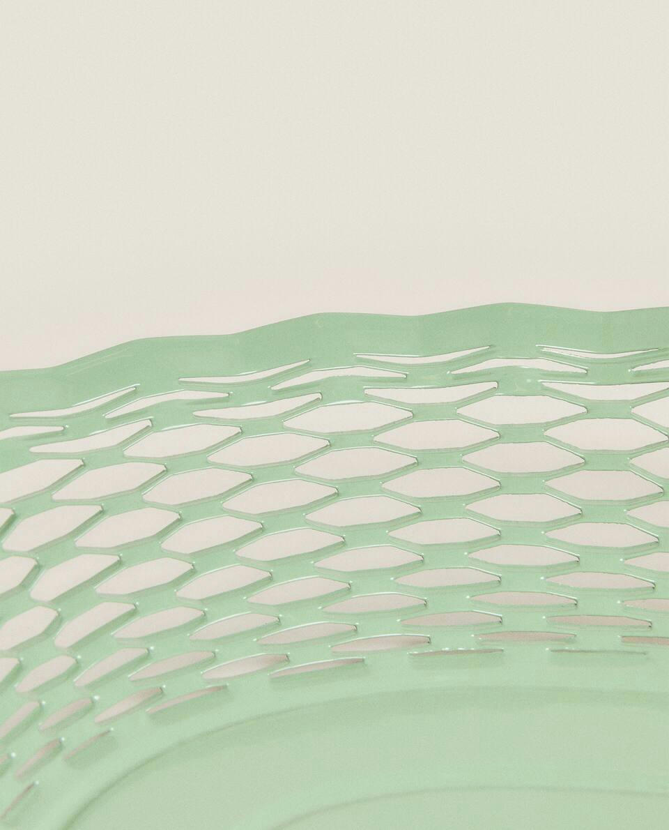 METAL BOWL WITH PERFORATED EDGE