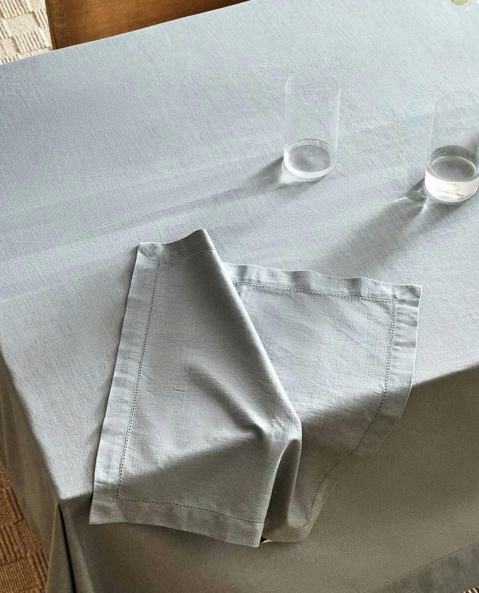 HEMSTITCHED TABLECLOTH
