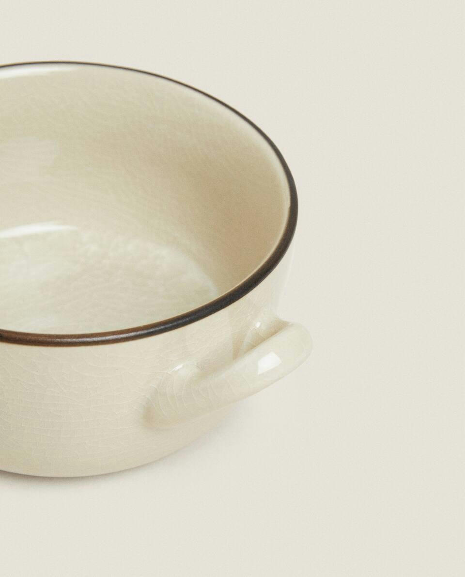 STONEWARE CONSOMME BOWL WITH RIM DETAIL