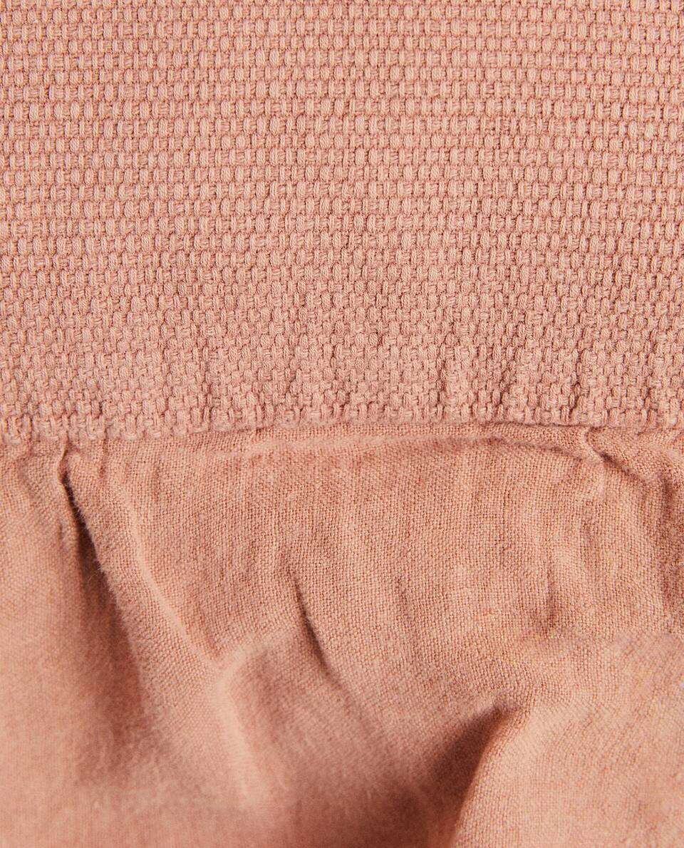 LINEN RUFFLE CUSHION COVER