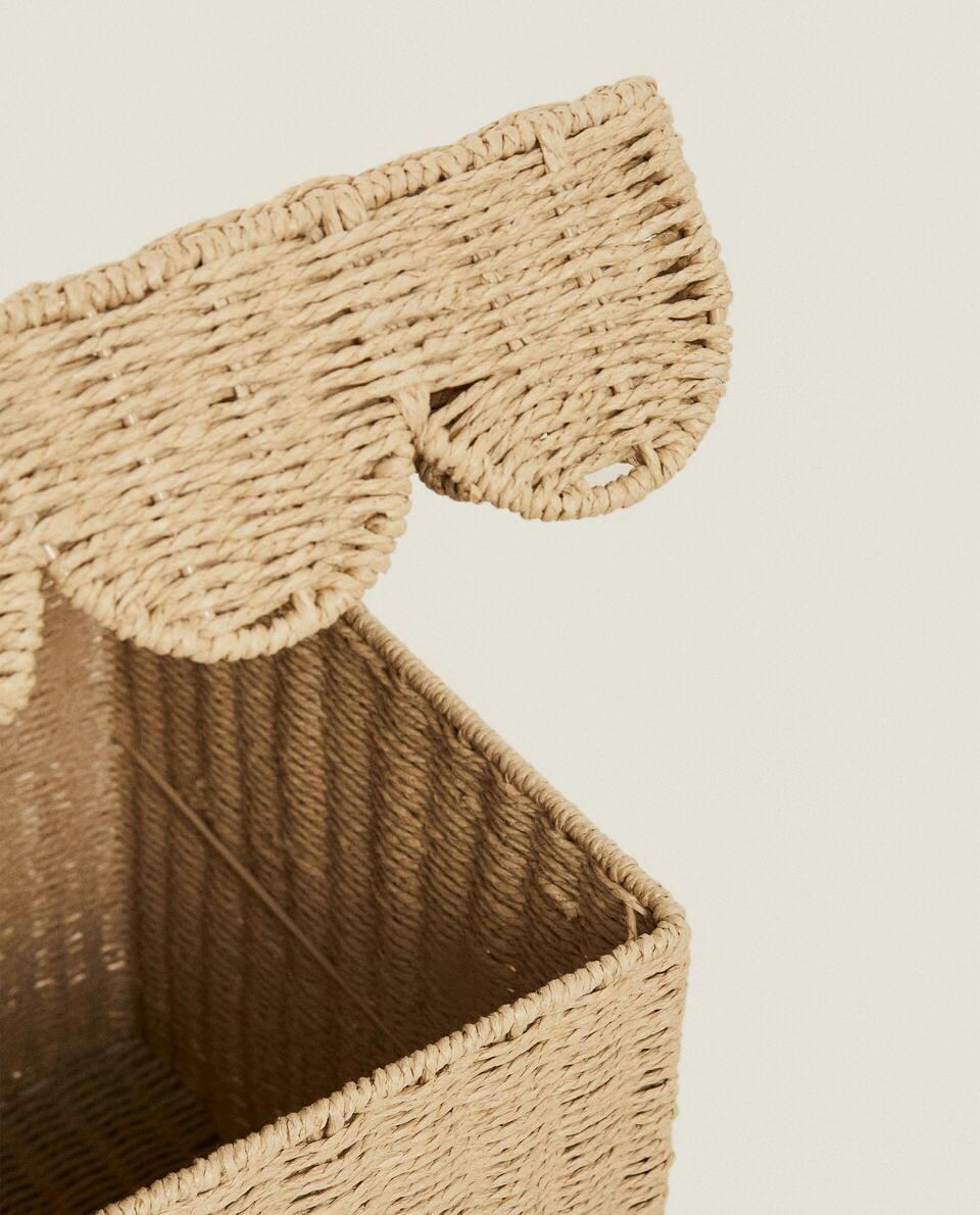 KIDS’ BASKET WITH SCALLOPED LID