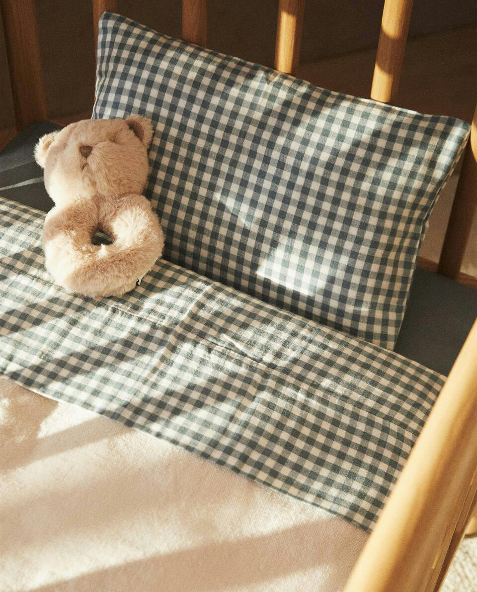 CHILDREN’S GINGHAM FLAT SHEET AND PILLOWCASE WITH SET