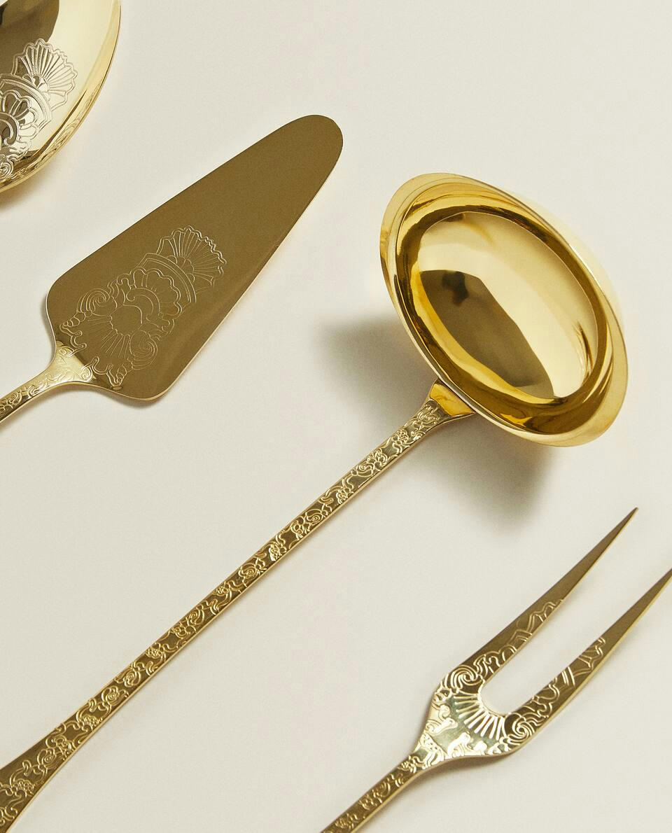 ENGRAVED GOLDEN SERVING SPOON