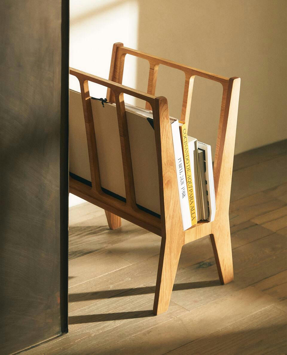 ST. LAZARE WOODEN POSTER RACK
