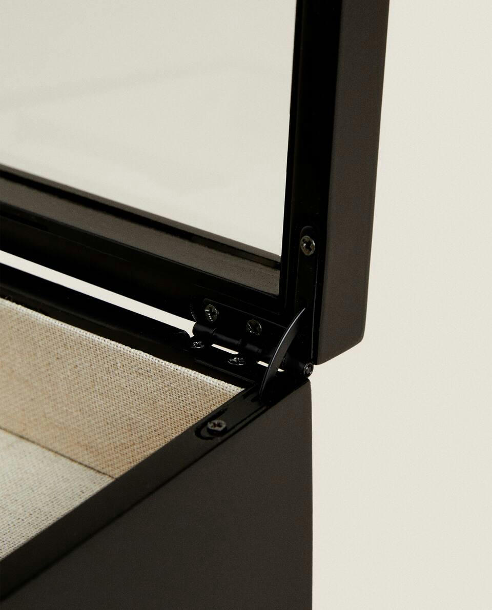 LACQUERED JEWELLERY BOX WITH DRAWERS