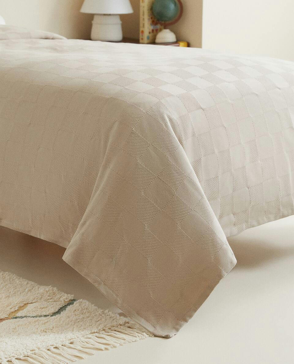 CHECKED COTTON BEDSPREAD