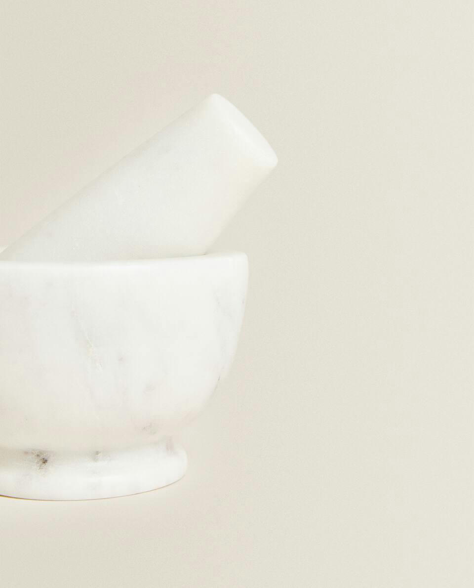 MARBLE PESTLE AND MORTAR