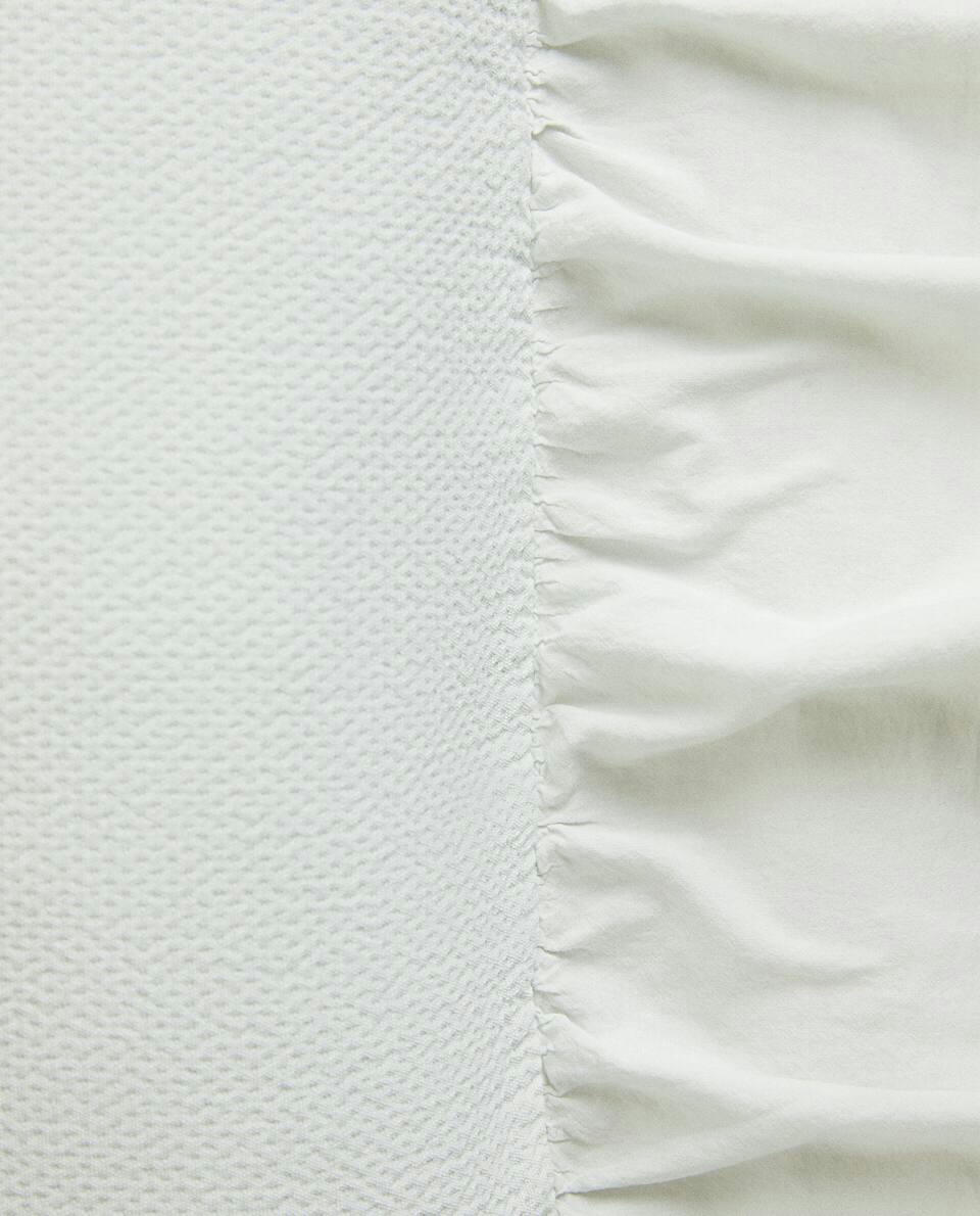 CUSHION COVER WITH RUFFLE TRIM