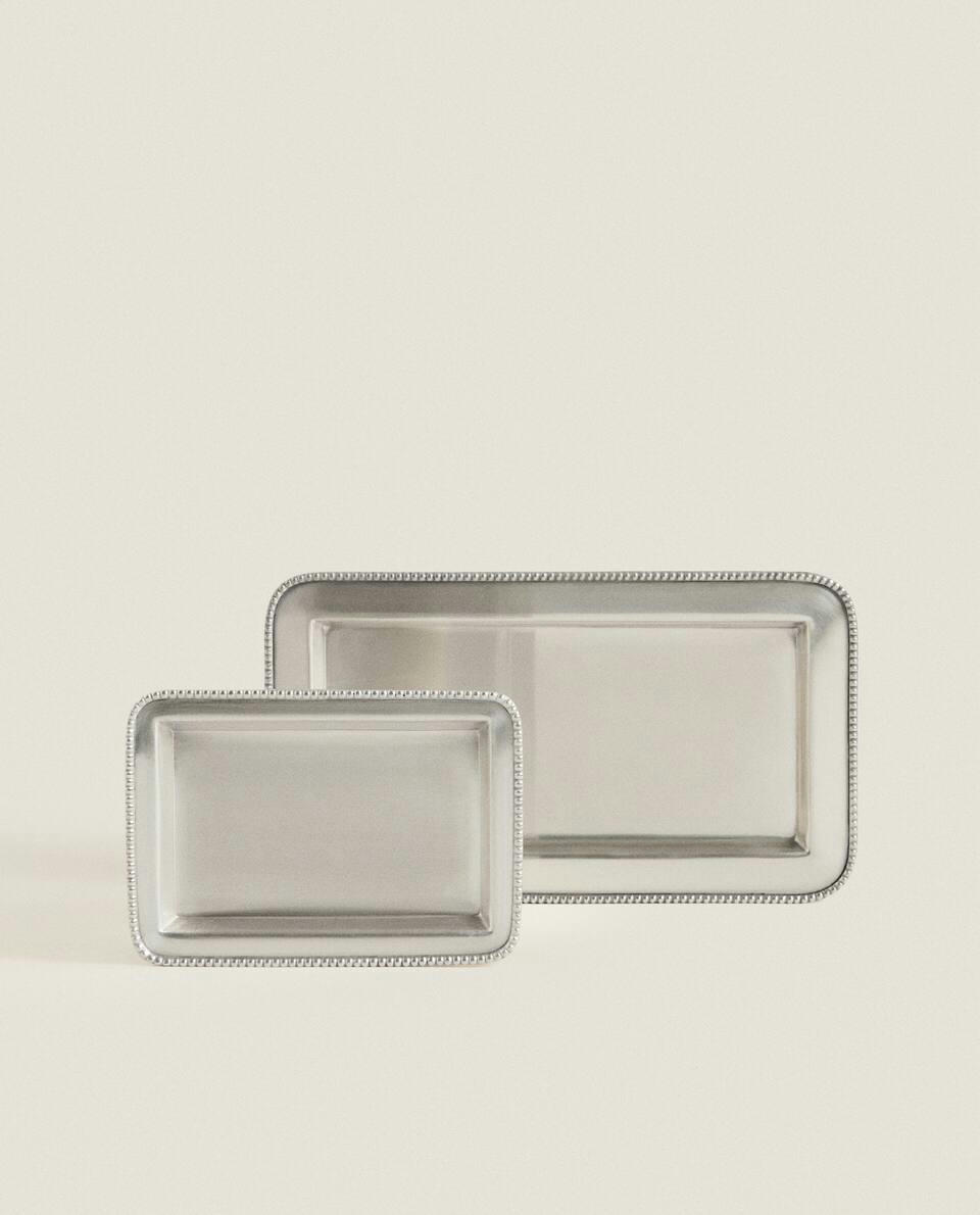 METAL TRAY