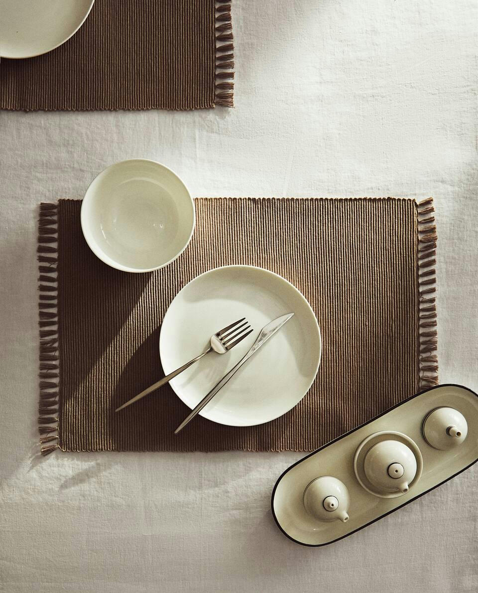 FRINGED PLACEMAT (PACK OF 2)