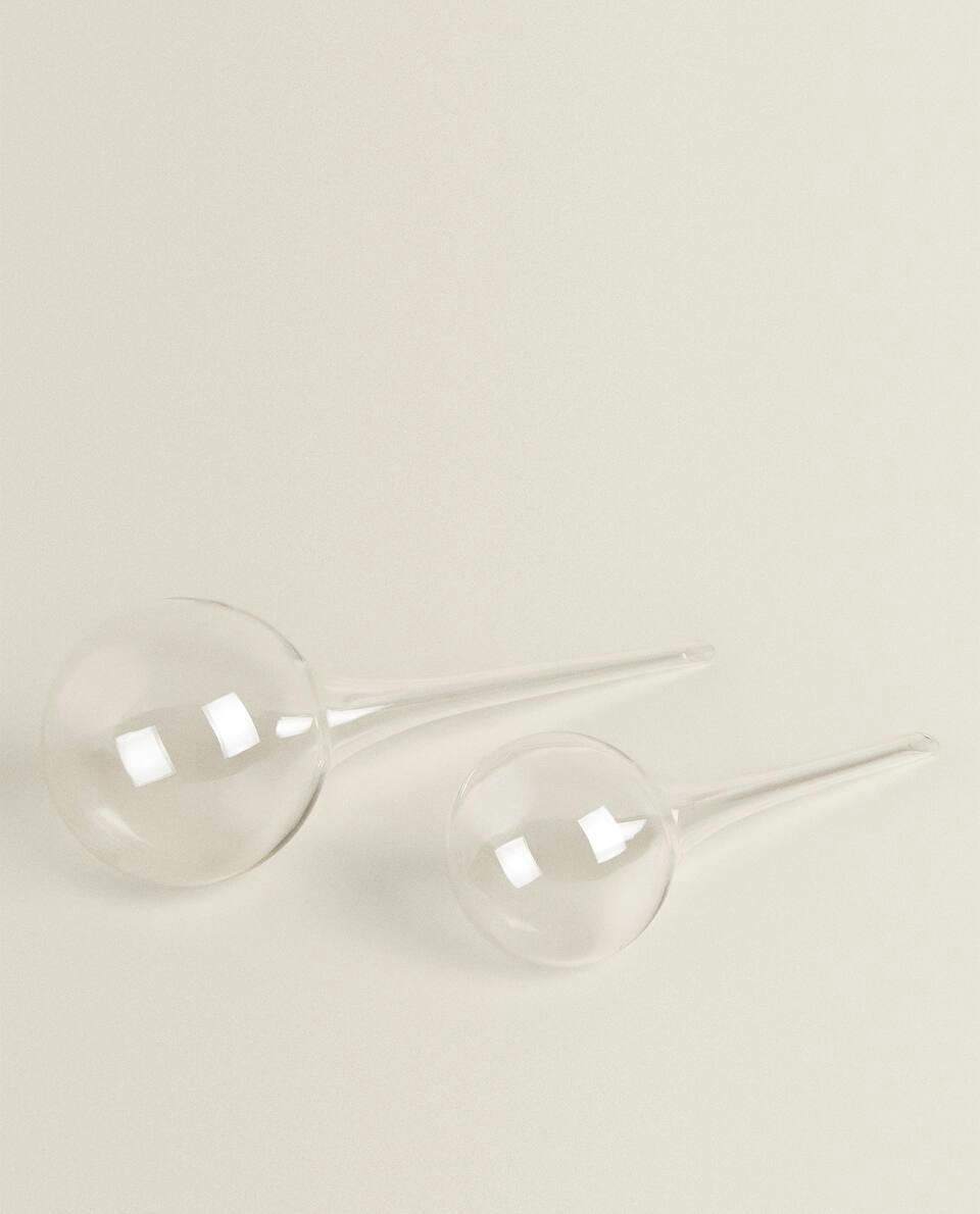 BOROSILICATE GLASS SELF-WATERING BUBBLE