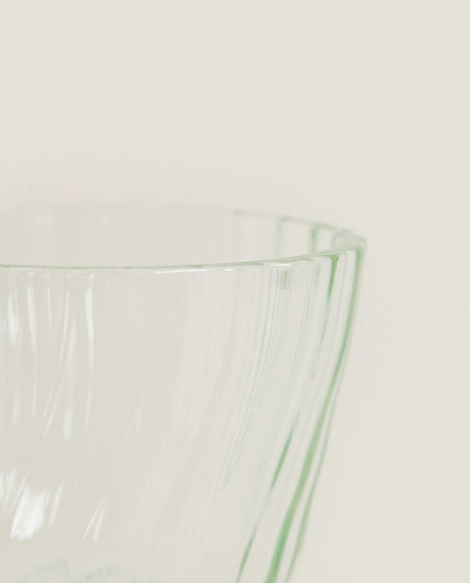 COLOURED GLASS WITH LINES