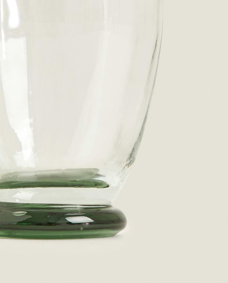 COLOURED GLASS TUMBLER