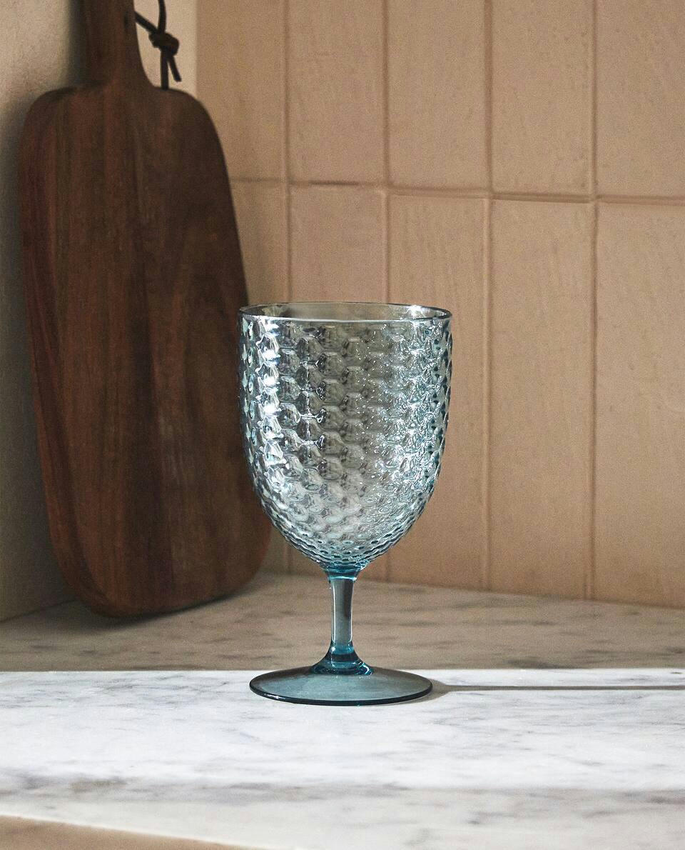 RAISED HONEYCOMB DESIGN GLASS