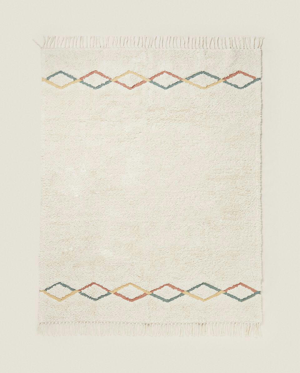 DIAMOND DESIGN COTTON RUG