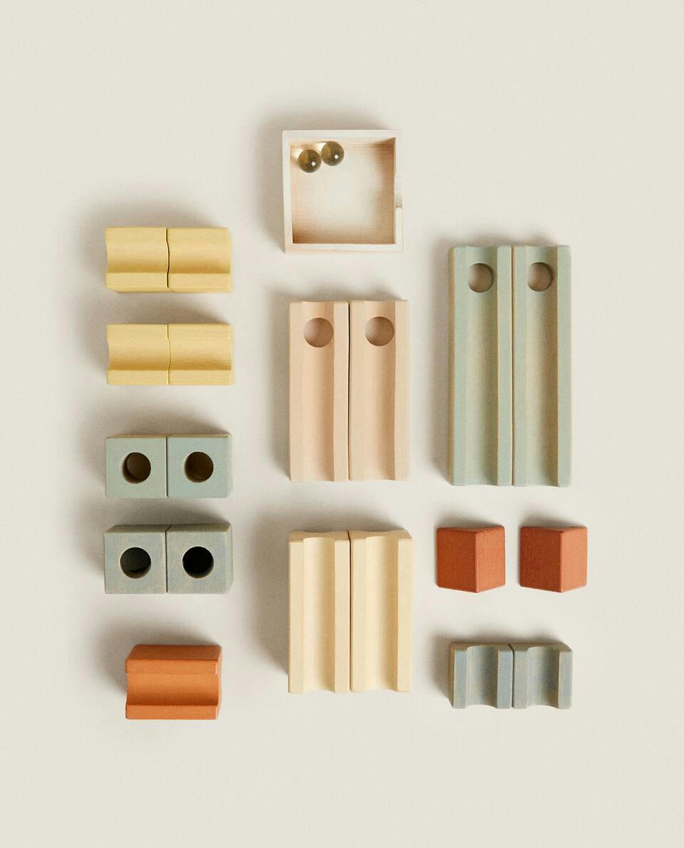 WOODEN MARBLE CIRCUIT