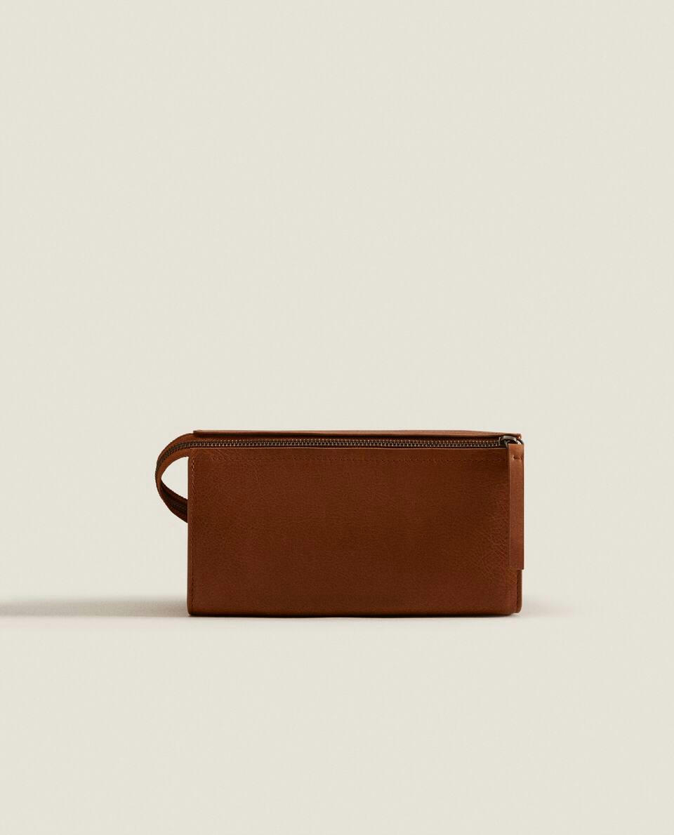 RIGID LEATHER TOILETRY BAG