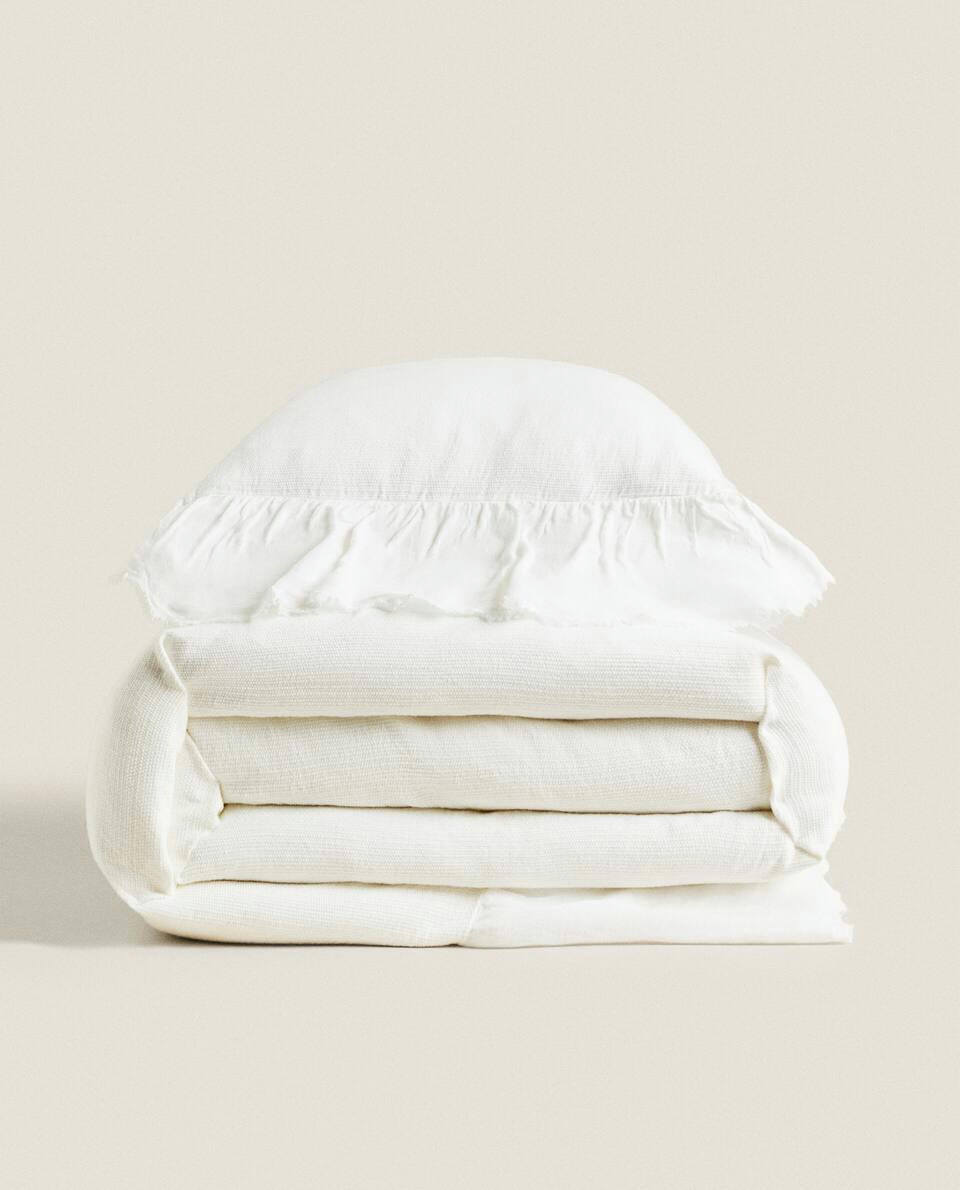 LINEN RUFFLE BEDSPREAD